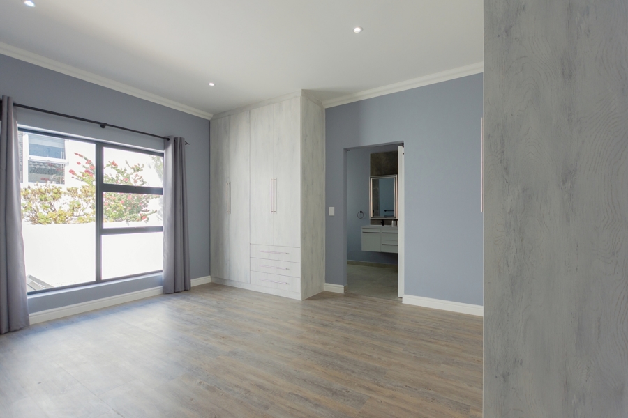 3 Bedroom Property for Sale in Shelley Point Western Cape